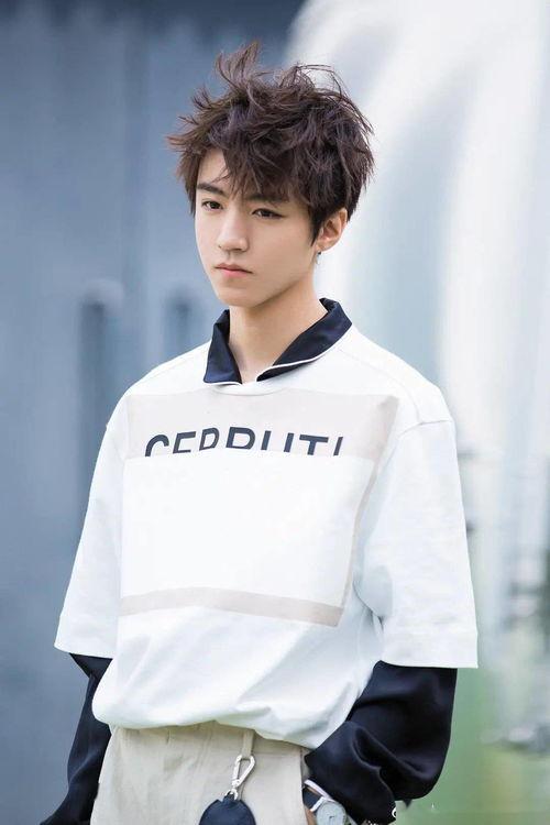 王俊凯录音爆料视频下载,揭秘娱乐圈幕后真相 第1张 王俊凯录音爆料视频下载,揭秘娱乐圈幕后真相 第1张